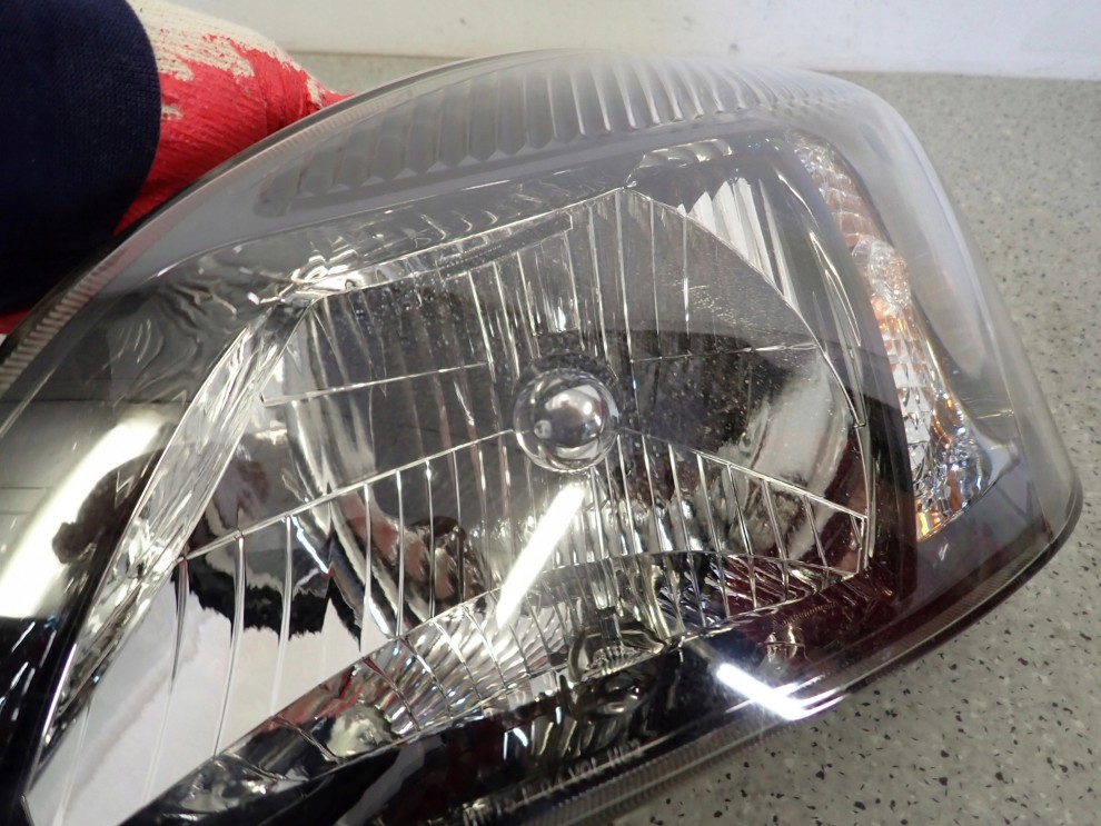KIA RIO II 10-12 REFLEKTOR LEWY LAMPA PRZEDNIA LEWA 3/14