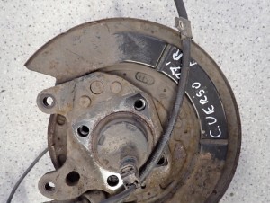 TOYOTA COROLLA VERSO 04- TARCZA KOTWICZNA PIASTA TYLNA PRAWA 9/12 MINIATURA