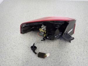 KIA RIO III 11-14 LAMPA TYLNA PRAWA EUROPA 8/8 MINIATURA