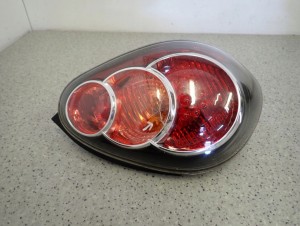 TOYOTA AYGO LIFT 10-12 LAMPA TYLNA LEWA