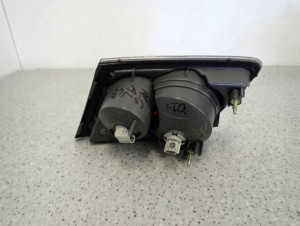 MAZDA 6 5d 02-05 LAMPA WEWNĘTRZNA TYLNA LEWA W KLAPĘ 4/5 MINIATURA