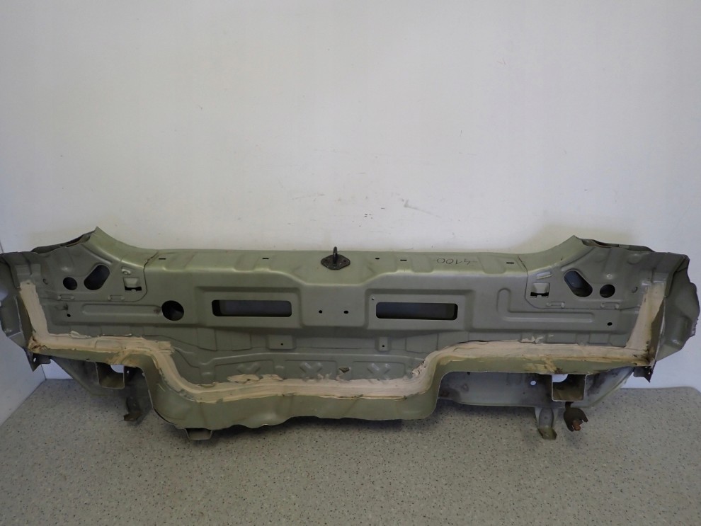 NISSAN NOTE E11 06- 11 PAS TYLNY KAROSERYJNY 6/8