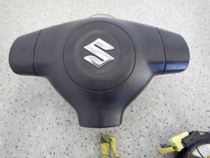 SUZUKI ALTO 09- PODUSZKI POWIETRZNE SRSY AIRBAGI EUROPA 4/14 MINIATURA