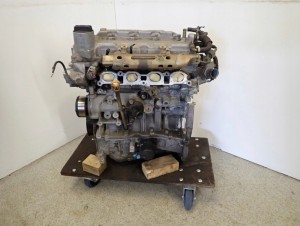 NISSAN NOTE E11 MICRA K12 1.6 BENZ SILNIK HR16 MOTOR 180TYŚ 9/11 MINIATURA