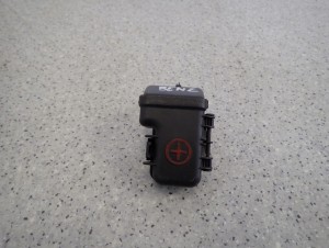 KIA VENGA 09- KLEMA PLUSOWA BENZYNA 3/5 MINIATURA