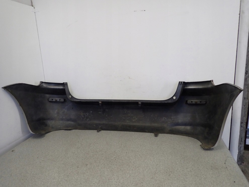 TOYOTA COROLLA VERSO 04- ZDERZAK TYLNY 1C0 11/15