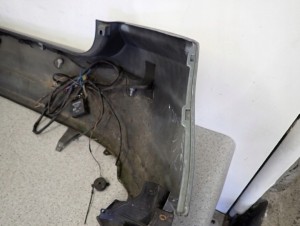 TOYOTA COROLLA E12 HB 02-04 ZDERZAK TYLNY 12/15 MINIATURA