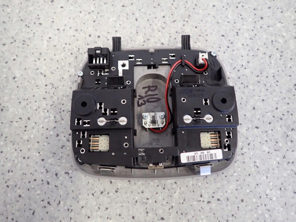 KIA RIO III HB 11-14 LAMPKA OŚWIETLENIA KABINY PRZEDNIA 4/5