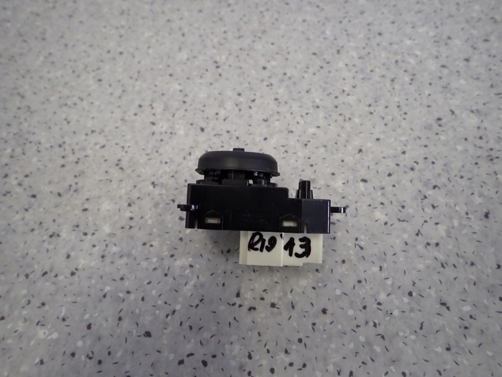 KIA RIO III HB 11-14 PRZEŁĄCZNIK LUSTEREK 2/4