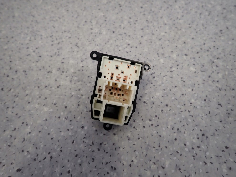 KIA RIO III HB 11-14 PRZEŁĄCZNIK LUSTEREK 4/4