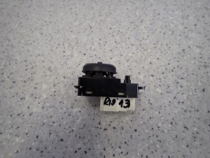 KIA RIO III HB 11-14 PRZEŁĄCZNIK LUSTEREK 2/4 MINIATURA