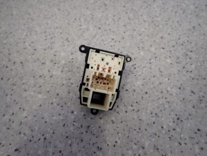 KIA RIO III HB 11-14 PRZEŁĄCZNIK LUSTEREK 4/4 MINIATURA