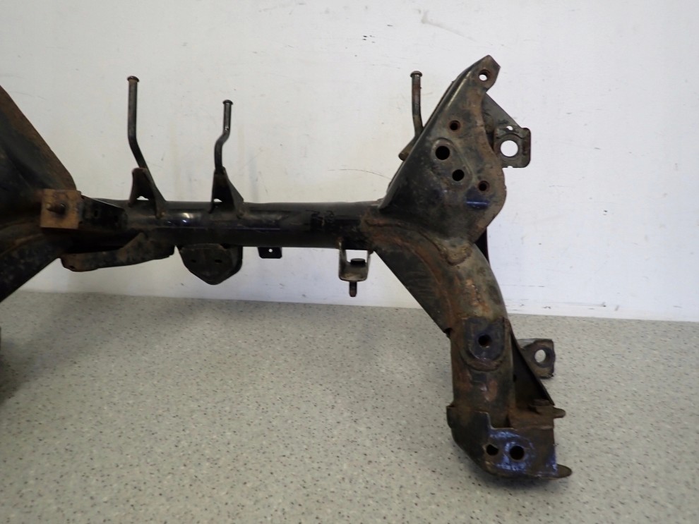 MAZDA MPV 99-05 SANKI BELKA ZAWIESZENIA PRZEDNIEGO 7/9