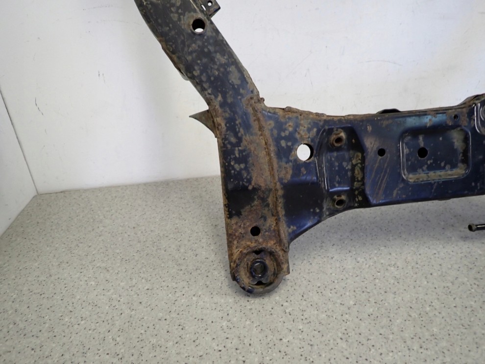 KIA CEED 06-12 BELKA ZAWIESZENIA PRZEDNIEGO SANKI 6/14