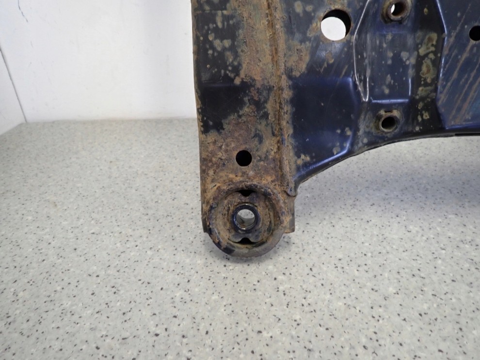 KIA CEED 06-12 BELKA ZAWIESZENIA PRZEDNIEGO SANKI 9/14