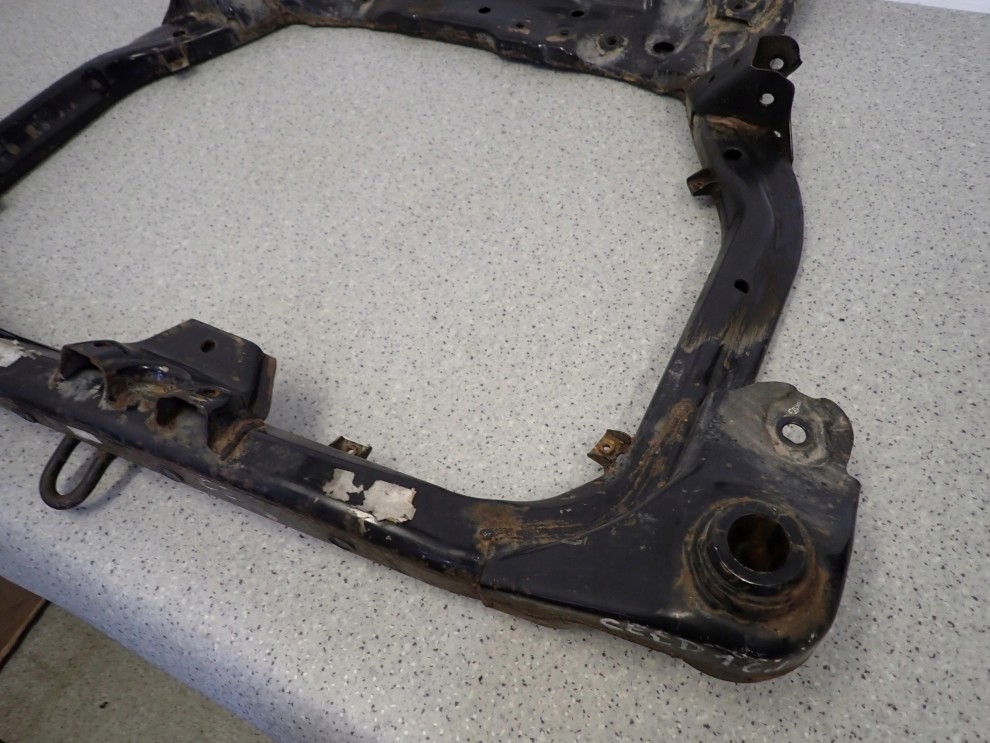 KIA CEED 06-12 BELKA ZAWIESZENIA PRZEDNIEGO SANKI 13/14