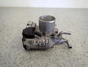 KIA RIO III 1.2i 11-14 PRZEPUSTNICA POWIETRZA 2/7 MINIATURA