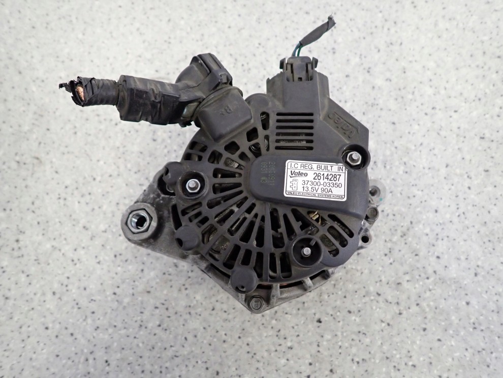 KIA RIO III 1.2i 11-14 ALTERNATOR 4/7