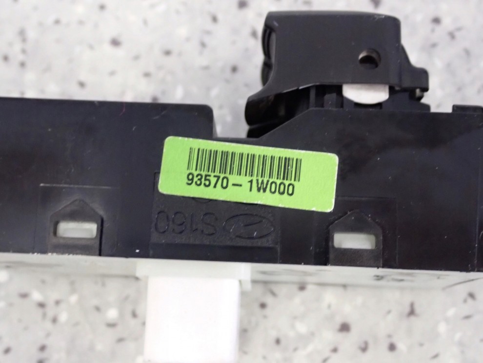 KIA RIO III HB 11-14 PANEL SZYB PRZEDNI LEWY 2 SZYBY 4/7