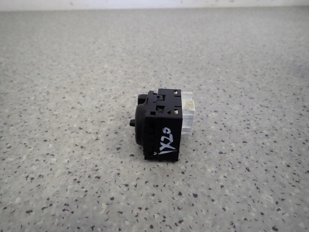 HYUNDAI IX20 09- PRZEŁĄCZNIK REGULACJI LUSTEREK 7/7