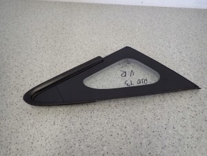 KIA RIO III 11-14 SZYBA PRZEDNIA PRAWE TRÓJKĄT 3/4 MINIATURA