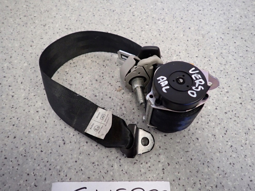 TOYOTA VERSO 09-13 PAS BEZPIECZEŃSTWA TYLNY LEWY III 3 RZĄD 2/3