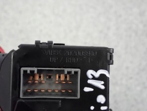 KIA RIO III 11-14 PRZEŁĄCZNIK WYCIERACZEK 5/5 MINIATURA