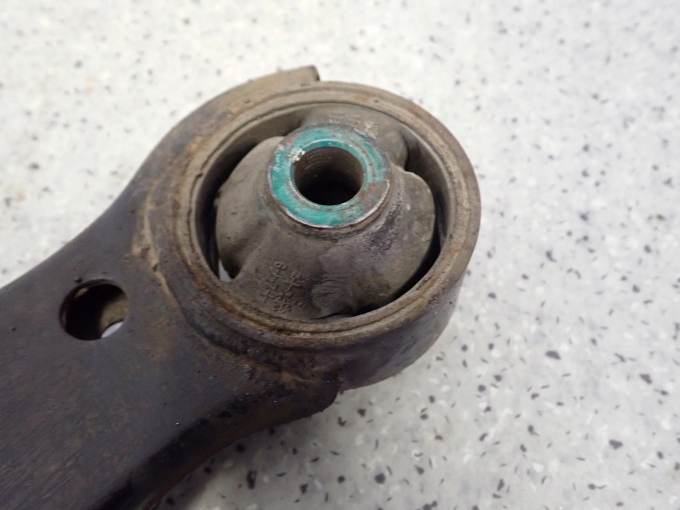 HYUNDAI MATRIX 06- WAHACZ PRZEDNI PRAWY 3/4