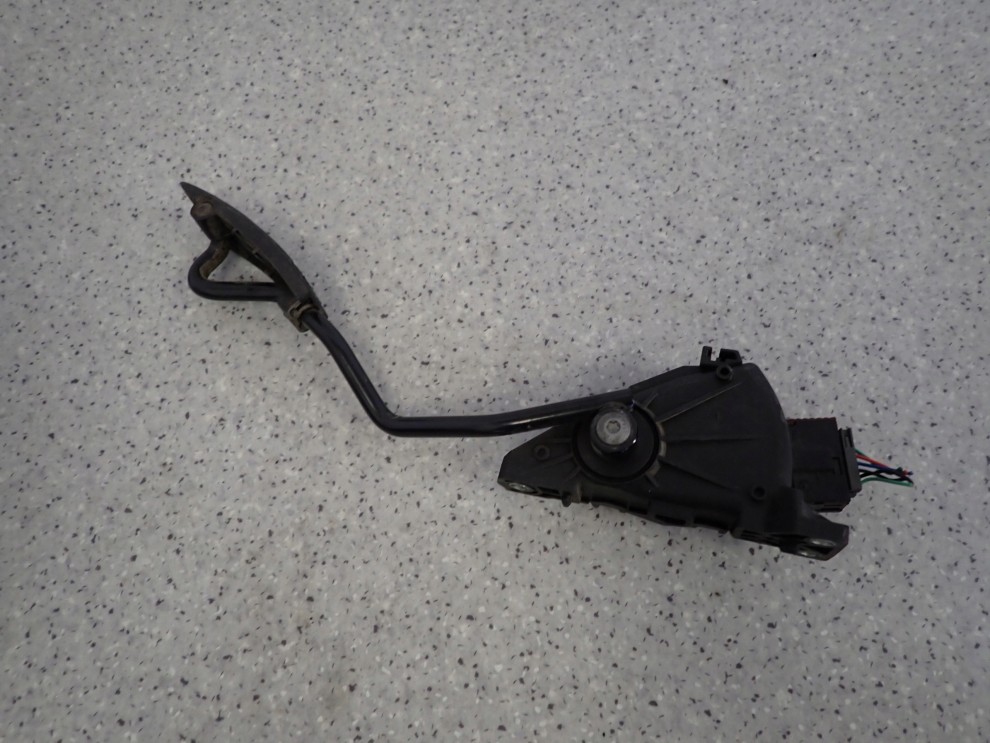 NISSAN PRIMERA P12 02-07 PEDAŁ GAZU POTENCJOMETR 5/6