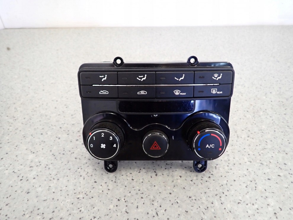 HYUNDAI i30 07-12 PANEL STEROWANIA NAWIEWU 1/8