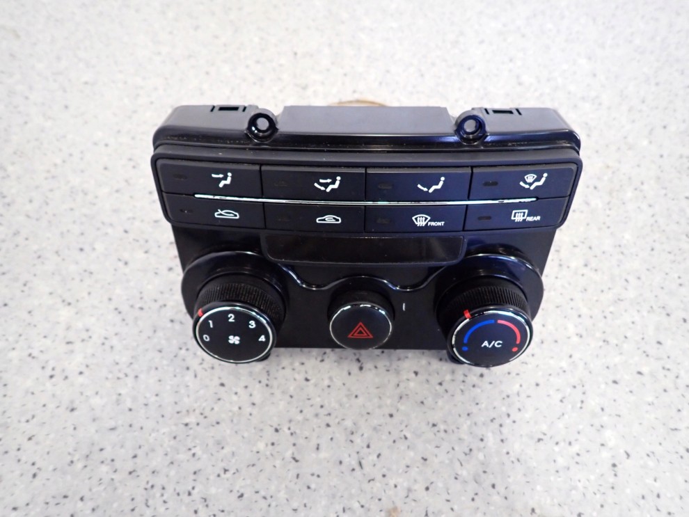 HYUNDAI i30 07-12 PANEL STEROWANIA NAWIEWU 2/8