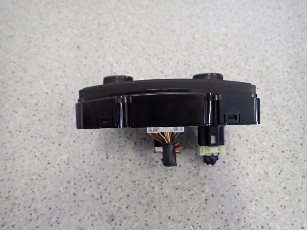 HYUNDAI i30 07-12 PANEL STEROWANIA NAWIEWU 6/8