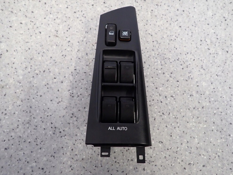 TOYOTA COROLLA E12 02-07 PANEL STEROWANIA SZYBAMI PRZEDNI LEWY 1/6