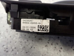 TOYOTA COROLLA E12 02-07 PANEL STEROWANIA SZYBAMI PRZEDNI LEWY 3/6 MINIATURA