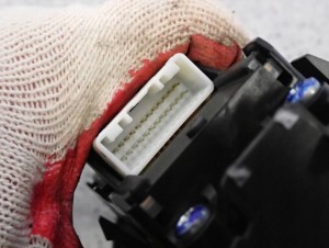 TOYOTA COROLLA E12 02-07 PANEL STEROWANIA SZYBAMI PRZEDNI LEWY 6/6 MINIATURA