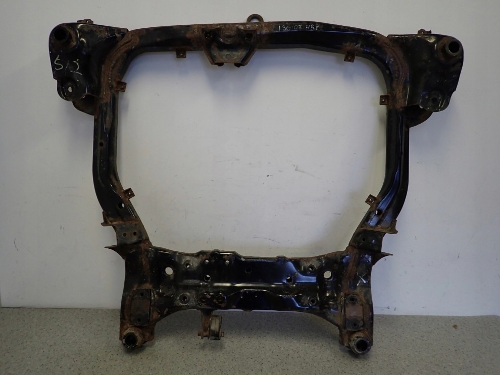 HYUNDAI I30 07-12 BELKA ZAWIESZENIA SANKI SILNIKA 1/10