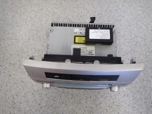 TOYOTA COROLLA VERSO 04-08 RADIO FABRYCZNE 5/8 MINIATURA