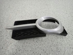 CHEVROLET AVEO 4D SEDAN T250 07- KRATKA ZAŚLEPKA HALOGENU PRZEDNIA LEWA 3/7 MINIATURA