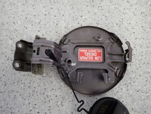 TOYOTA VERSO 09-13 KLAPKA WLEWU PALIWA 1G3 6/6 MINIATURA