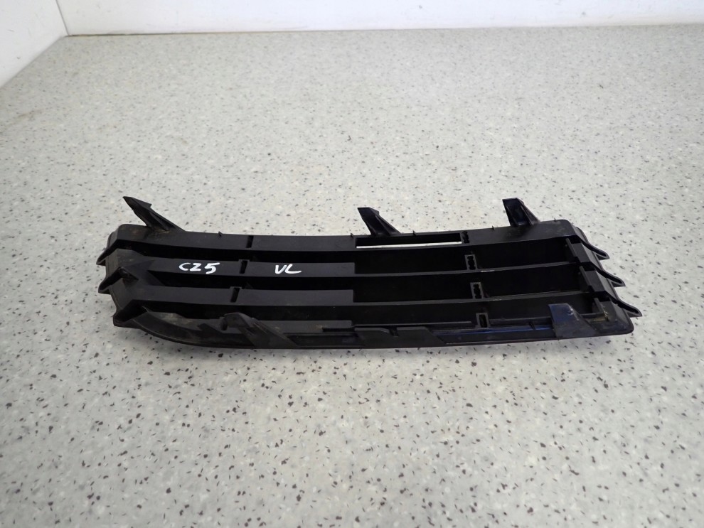 MITSUBISHI COLT 5D 04-08 KRATKA HALOGENU PRZEDNIA LEWA 4/5