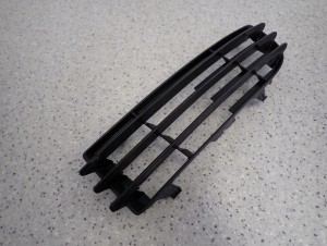 MITSUBISHI COLT 5D 04-08 KRATKA HALOGENU PRZEDNIA LEWA 3/5 MINIATURA