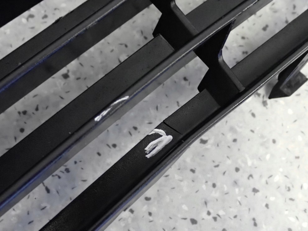 MITSUBISHI COLT 5D 04-08 KRATKA HALOGENU PRZEDNIA PRAWA 4/9