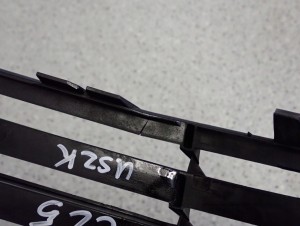 MITSUBISHI COLT 5D 04-08 KRATKA HALOGENU PRZEDNIA PRAWA 6/9 MINIATURA