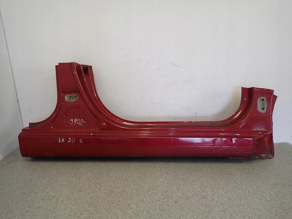 HYUNDAI IX20 09- PRÓG PRAWY HAT 1/10