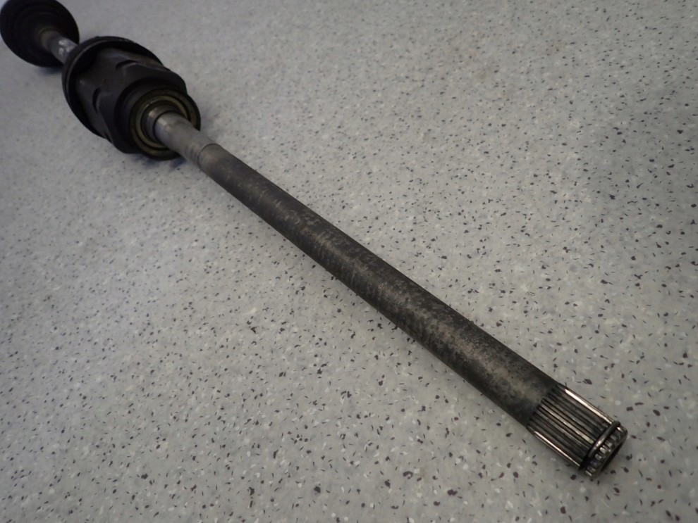 TOYOTA RAV4 RAV 4 II 01-05 2.0 D4D PÓŁOŚ PRZEDNIA PRAWA 4/4