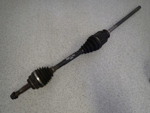 TOYOTA RAV4 RAV 4 II 01-05 2.0 D4D PÓŁOŚ PRZEDNIA PRAWA 1/4 MINIATURA