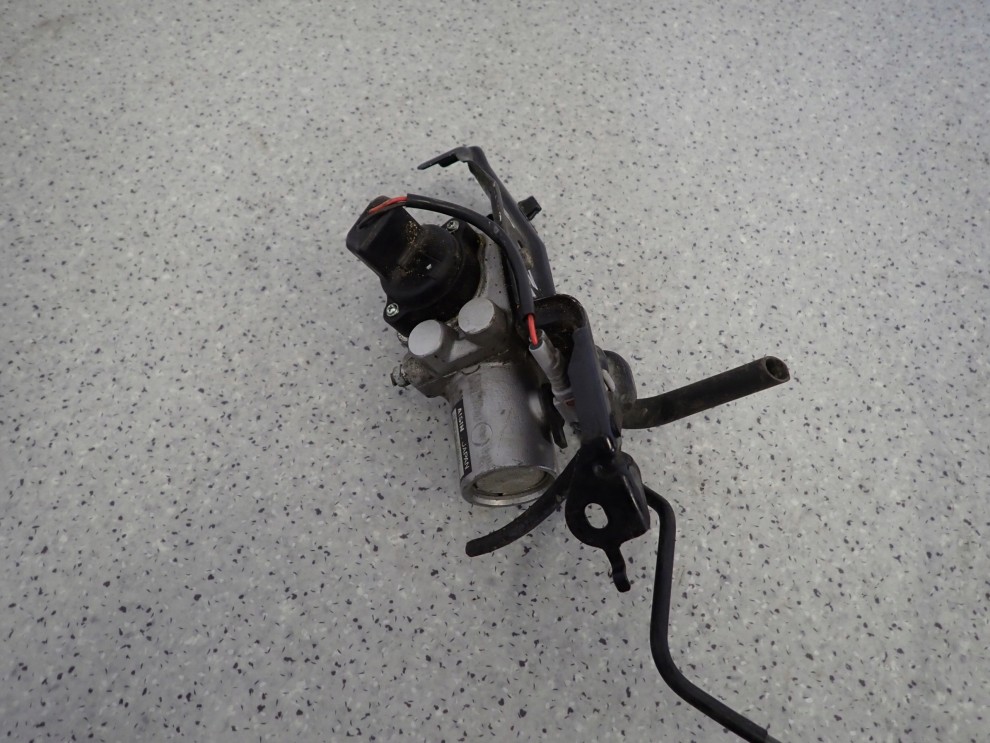 TOYOTA PRIUS II 03-09 POMPA HAMULCOWA Z PRZEWODEM 5/6