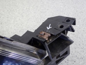 MAZDA3 MAZDA 3 BK HB 03- REFLEKTOR LAMPA PRZEDNIA PRAWA EUROPA 4/12 MINIATURA