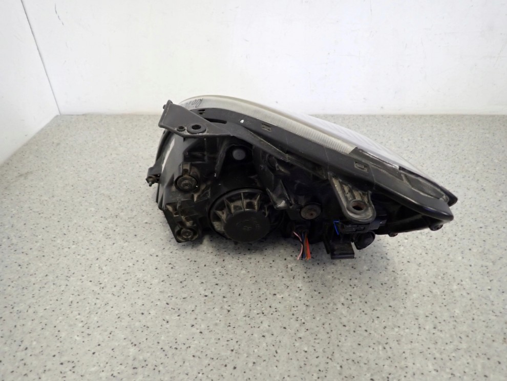 KIA RIO II 10-12 REFLEKTOR PRAWY LAMPA PRZEDNIA PRAWA 13/14