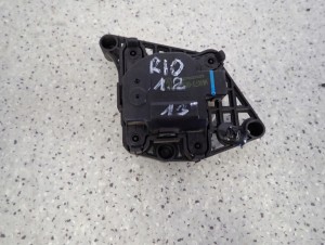 KIA RIO III 11-14 NASTAWNIK REGULATOR SILNICZEK KLAPEK NAGRZEWNICY